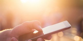 Smartphone Solo Gossip