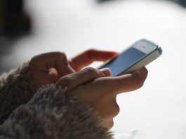 Come evitare di far conoscere la reale posiione Whatsapp