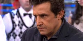 flavio insinna infuriato