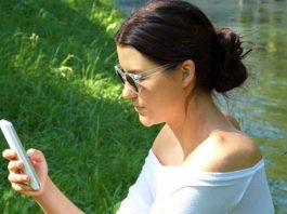 è legale controllare la chat Whatsapp solo gossip